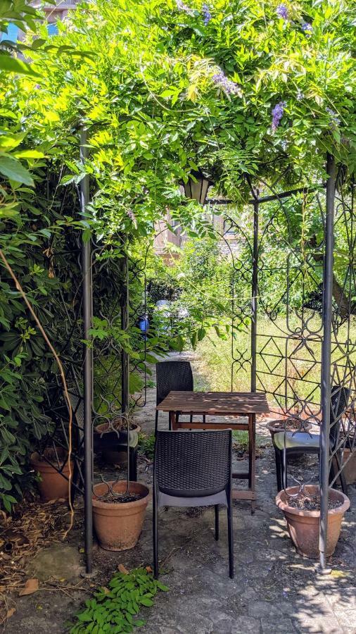 Un Giardino A Due Passi Dal Mare Lejlighed La Spezia Eksteriør billede