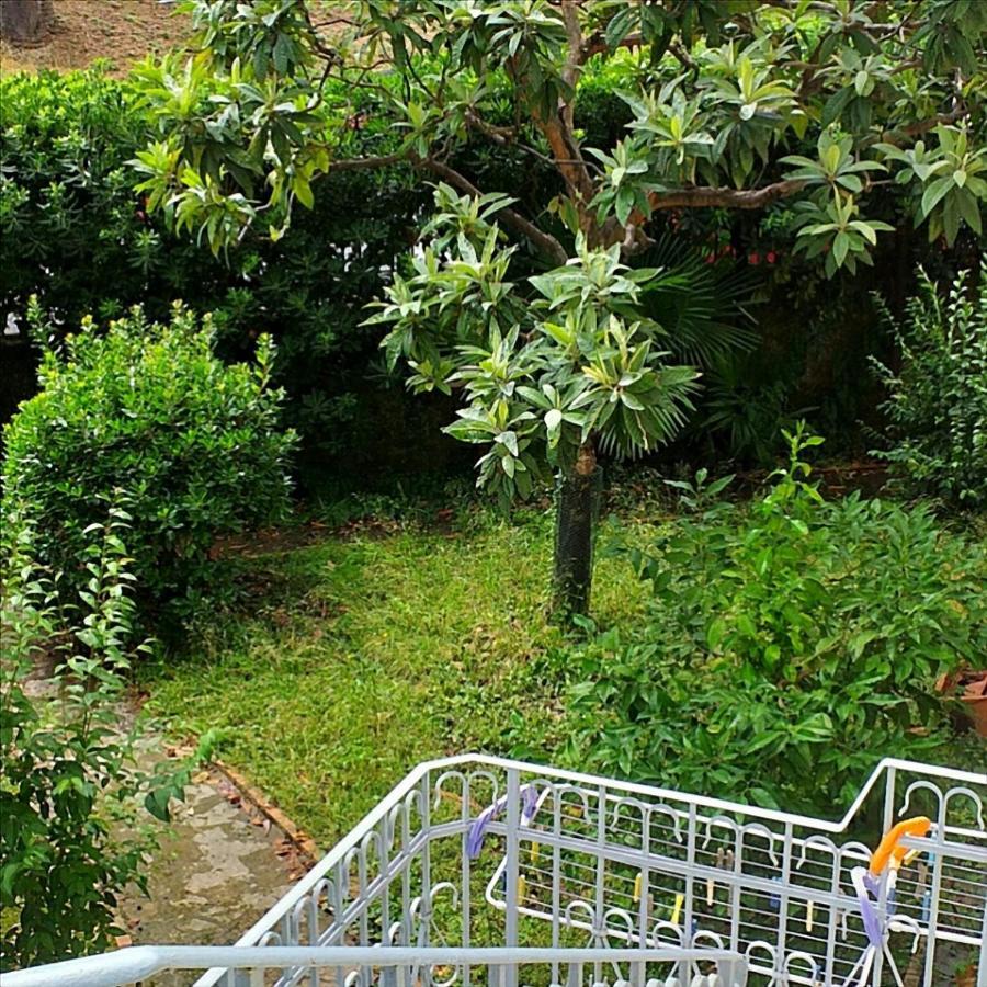 Un Giardino A Due Passi Dal Mare Lejlighed La Spezia Eksteriør billede